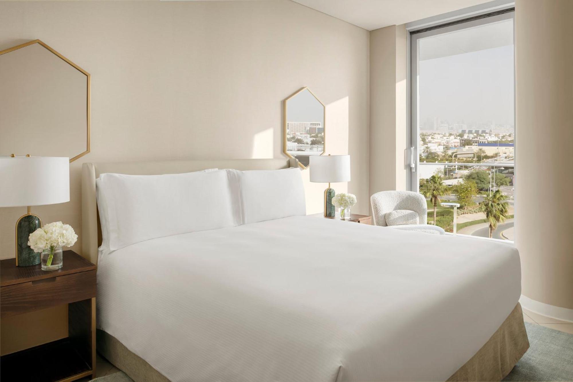 Intercontinental Residence Suites Dubai Festival City By Ihg Εξωτερικό φωτογραφία A bedroom at The West Hollywood Edition