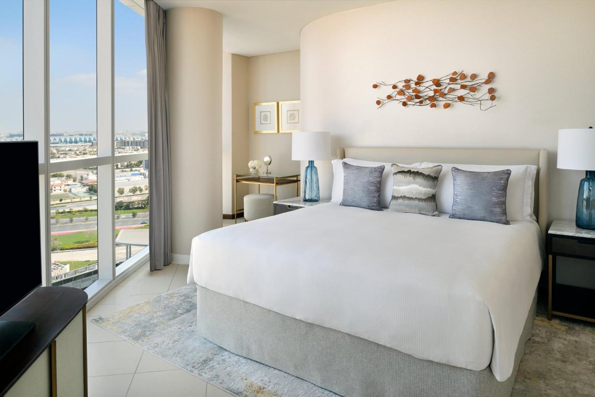 Intercontinental Residence Suites Dubai Festival City By Ihg Εξωτερικό φωτογραφία A bedroom at the hotel